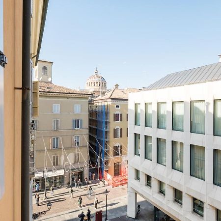 Raffinato Apt Vicino A Piazza Garibaldi X5 Parma Exterior foto